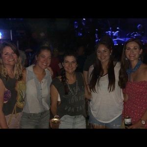 Meet your Posher, Brittney